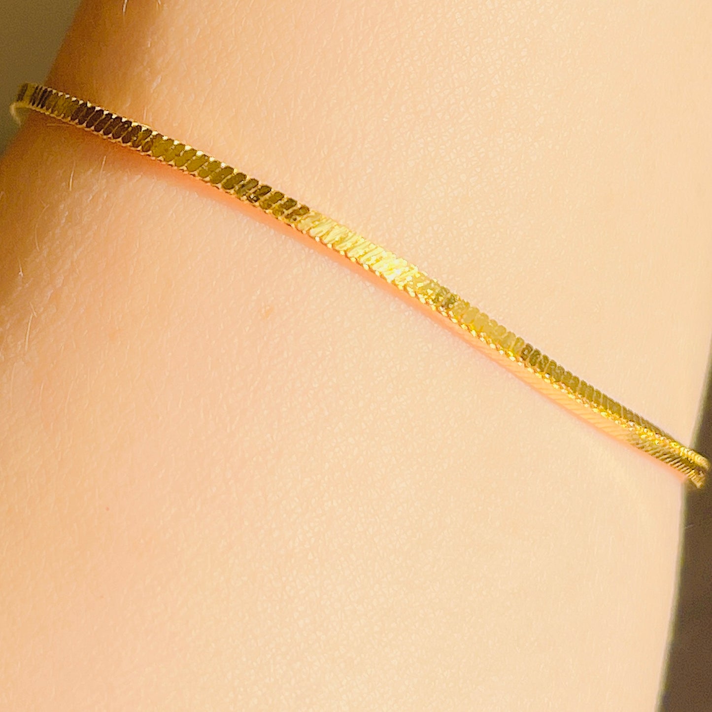 Shiny Snake Chain Bracelet